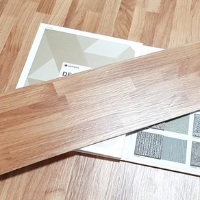 S14 친화적데코타일 LG 하우시스정품 3T두께 우드비점착 180mm920mm(20장), 20개