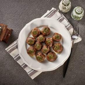 한우 수제 미트볼 240g + 소스 200g ( 집에서 간단한요리 맥주안주 와인안주 ) ( * 바질페스토 소스 60g ), 토마토, 1개, 440g