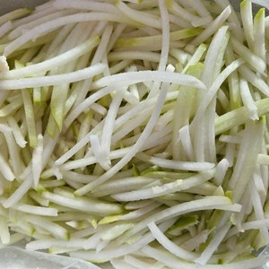 [깐데이] 손질 무채 김치양념 무채김치용 1KG단위판매, 1개, 1kg