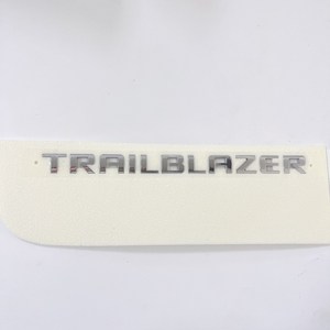 트레일블레이저 TRAILBLAZER 크롬레터링 빽도어마크 은색 P42764314