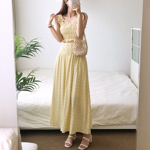 요시아나 [당일발송] 클라티에 투피스 프릴 곱창 스모크 크롭 나시 롱스커트 세트 3컬러