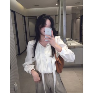 서진맘 여성스러운 타이넥 셔링 긴팔 블라우스