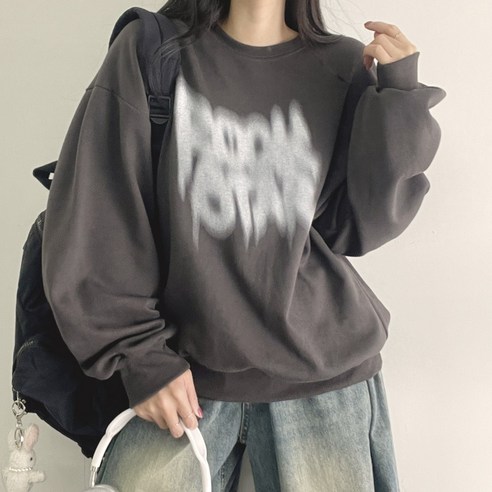 록 루즈핏 맨투맨