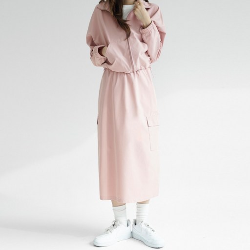 니어샵 여성 심플 바스락 크롭 바람막이  카고 롱 스커트 상하의 트레이닝 세트