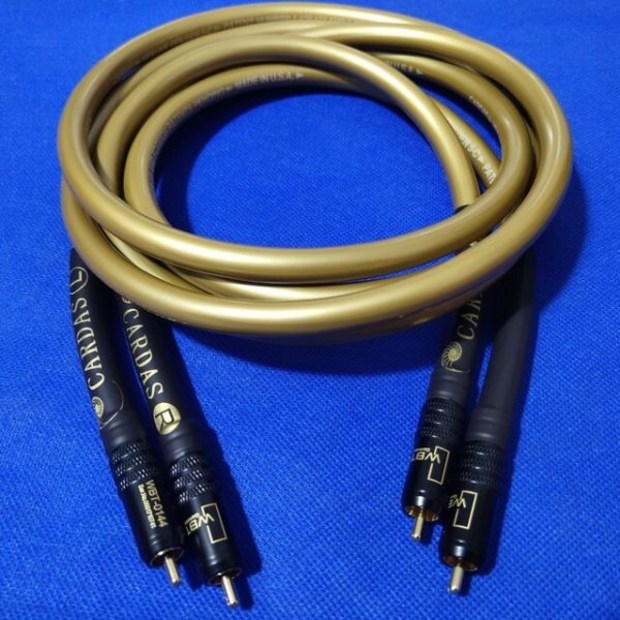 6fd45ec007faf761e5f57a913bf7381dbd76ade572bff56a1182be648b77.jpg