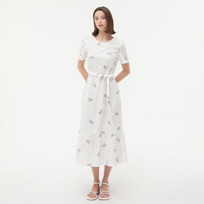 플라스틱아일랜드 배색 자수 원피스 PQ2WO533