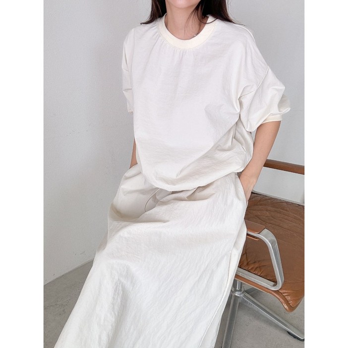 데이라이크 국내제작 빅사이즈 오버핏 쿨 시원한 베이직 바스락 아노락 상하셋트 셋업 반팔+스커트치마 셋트