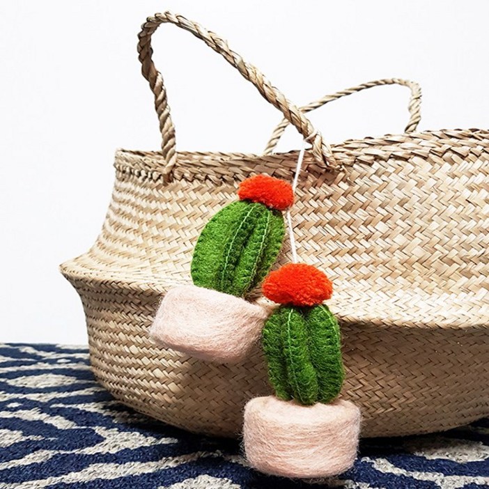 양모 펠트 선인장 오너먼트 장식품 키링 크리스마스 소품