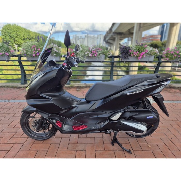 PCX125 중고52000KM 운행 완전 정비됨