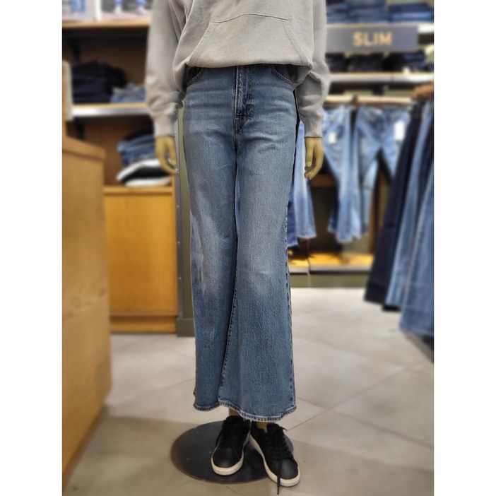 리바이스 여성 립케이지벨 와이드 부츠컷 청바지 사계절 A75030009NK