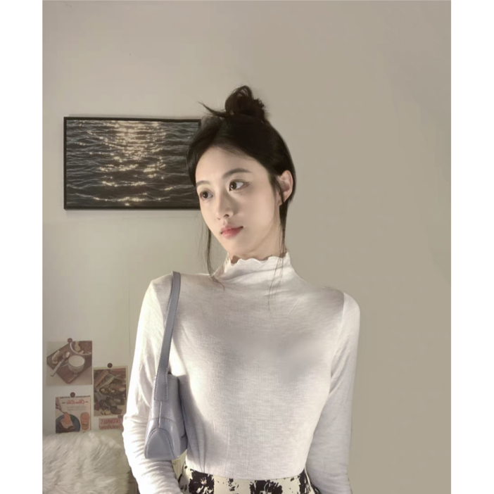 [RANCY 랑시] 신축성 좋음 여성 긴팔 물결 프릴티 반목 폴라 티셔츠 흰티 면티 긴팔티 프리사이즈 M 60키로까지가능!