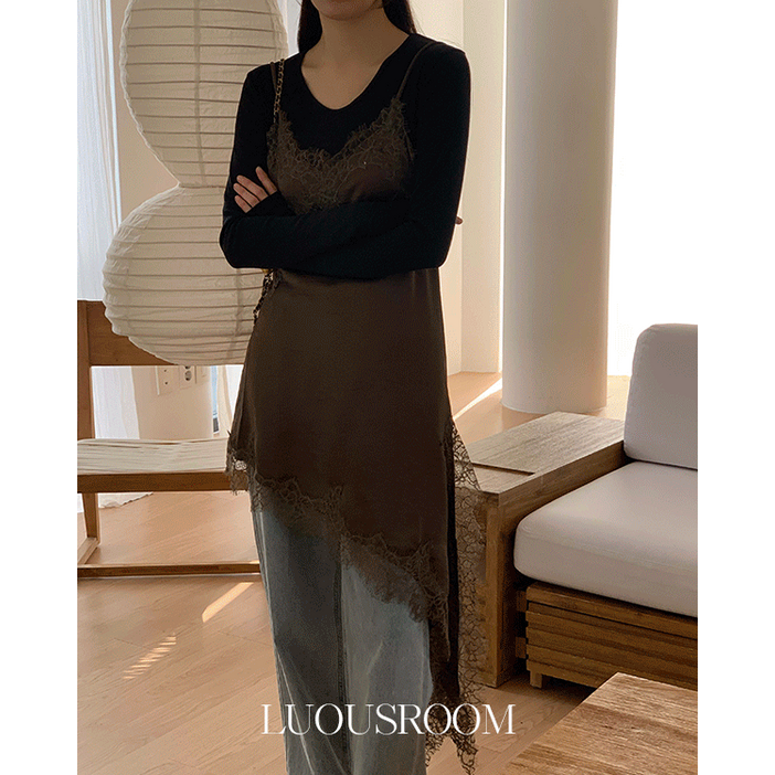 루어스룸 포시트 사선 트임 레이스 새틴 슬립 원피스