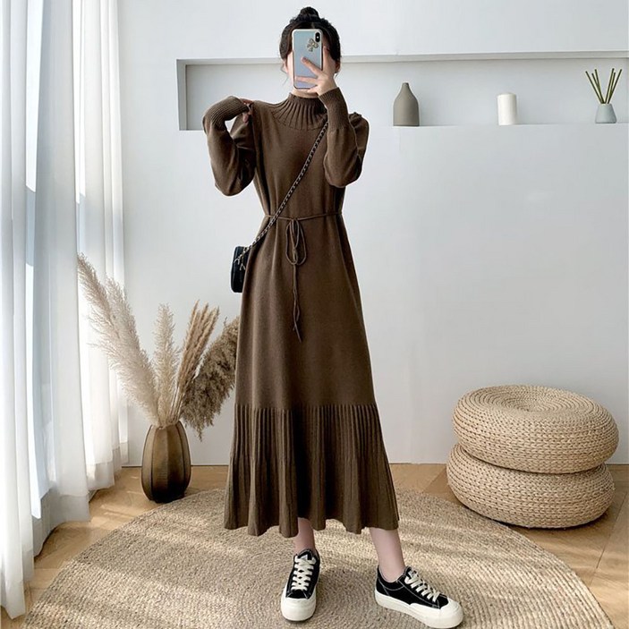 ROYALBELLE 여성 하프넥 빅사이즈 니트 원피스 단색 긴팔 플리츠 니트 롱 원피스 V1029039