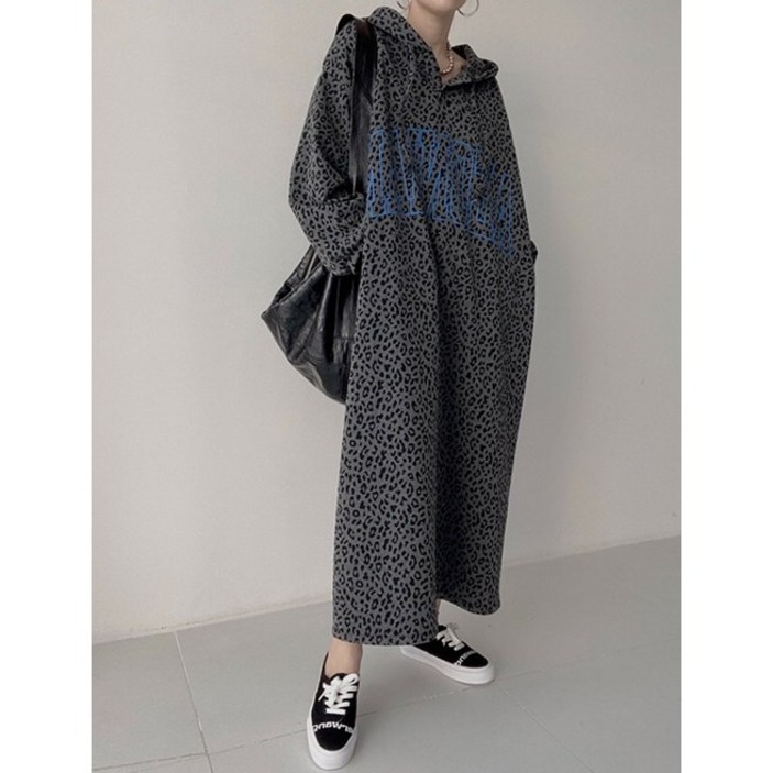 더사바 루즈핏 호피 맨투맨 후드 롱원피스