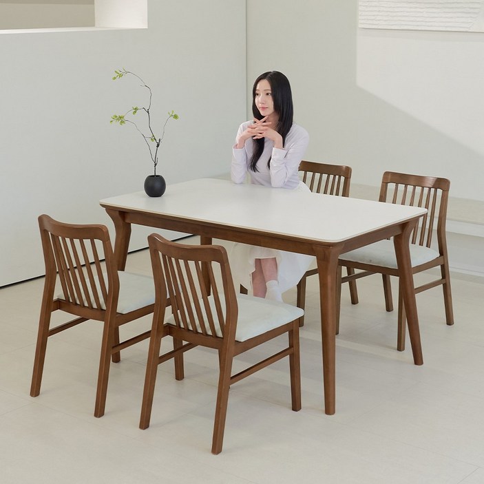 루나 포세린 세라믹 원목 4인 식탁세트 1400 의자형 IKLN1B
