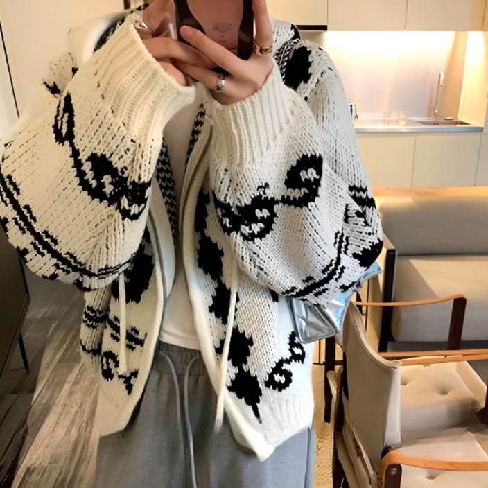 리뉴엔스 오버핏 도톰 노르딕 가디건 후드 집업 리뉴엔스 오버핏 도톰 노르딕 가디건 후드 집업
