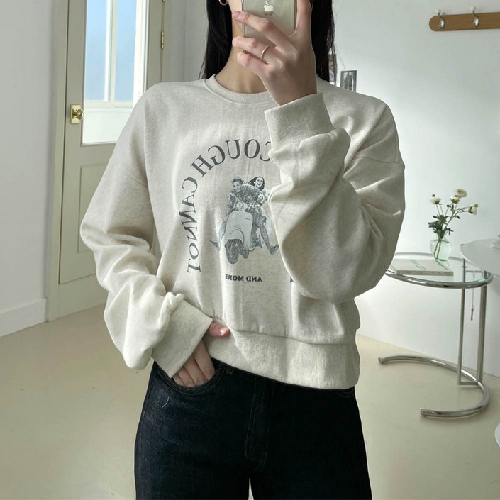 코프 레터링 루즈핏 크롭 맨투맨