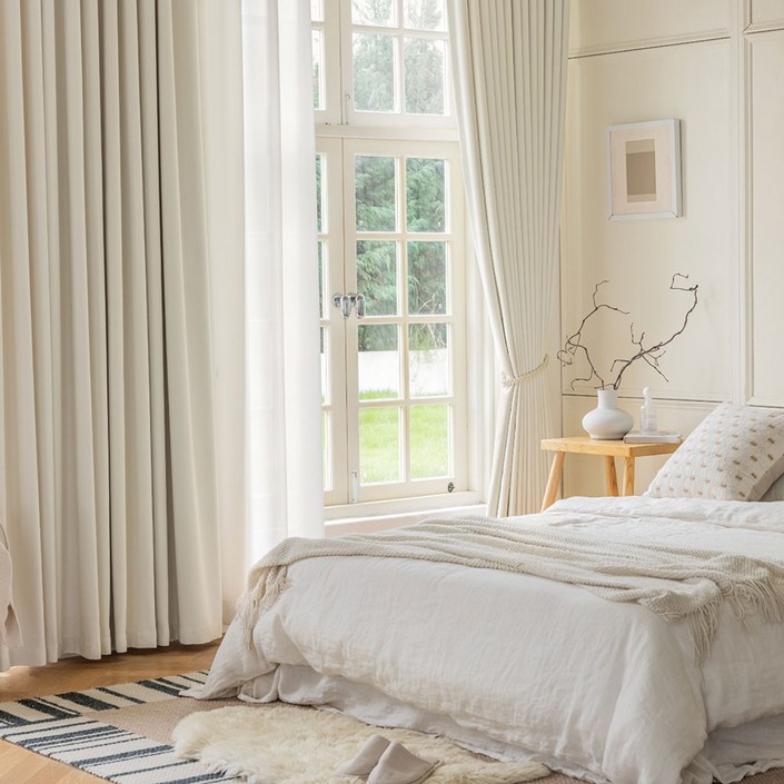 사라하우스 크림 형상기억 가공 양면 암막 호텔 안방 거실 커튼 핀형