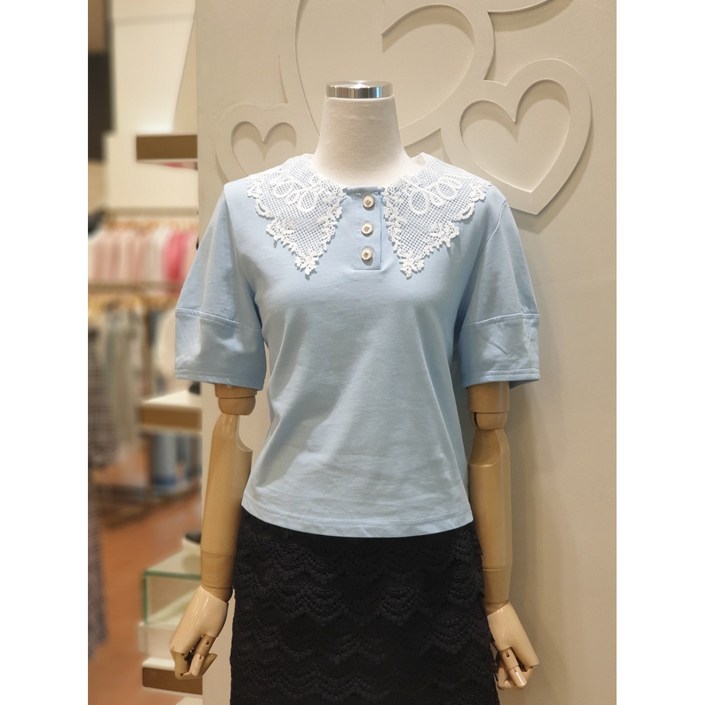 샤틴 레이스넥 라운드 티셔츠