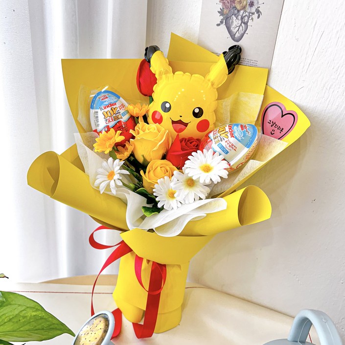 킨더조이 포함 캐릭터 풍선 구겨지지않는 졸업 학예회 꽃다발, 1개, 피카츄