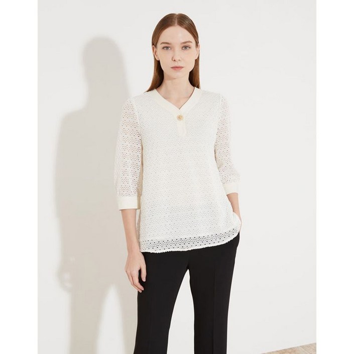 올리비아로렌 브이넥 레이스 티셔츠 VOCAL3M3311