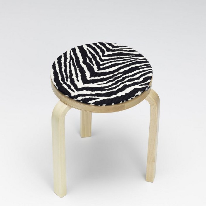 아르텍 [ARTEK] ZeBRA 브라 Seat Cushion Ø34cm