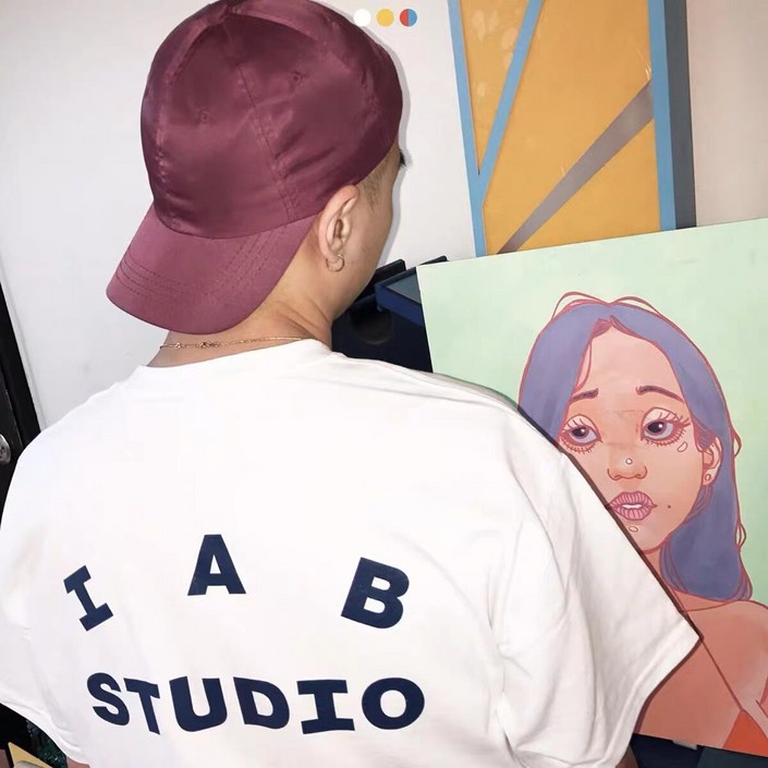 IAB Studio 남성용 한국 알파벳 프린트 코튼 티셔츠, 반팔 티셔츠, 하이 스트리트 20231013