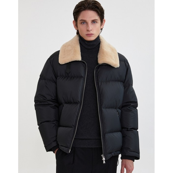24SS 블랙 무스탕 구스다운 점퍼 JNJU4A802BK