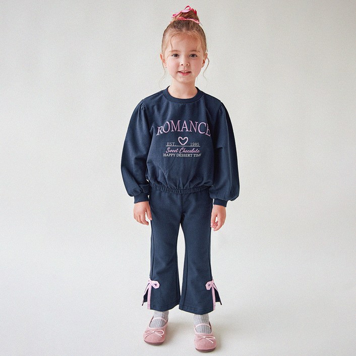 월튼키즈 여아용 로맨스 부츠컷 상하복 세트