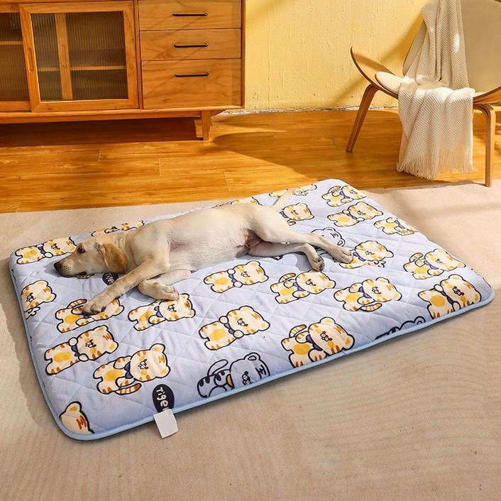 푸우형매트 수면용 바닥 따뜻한 강아지푸우형얇은매트 방수 논슬립 고양이