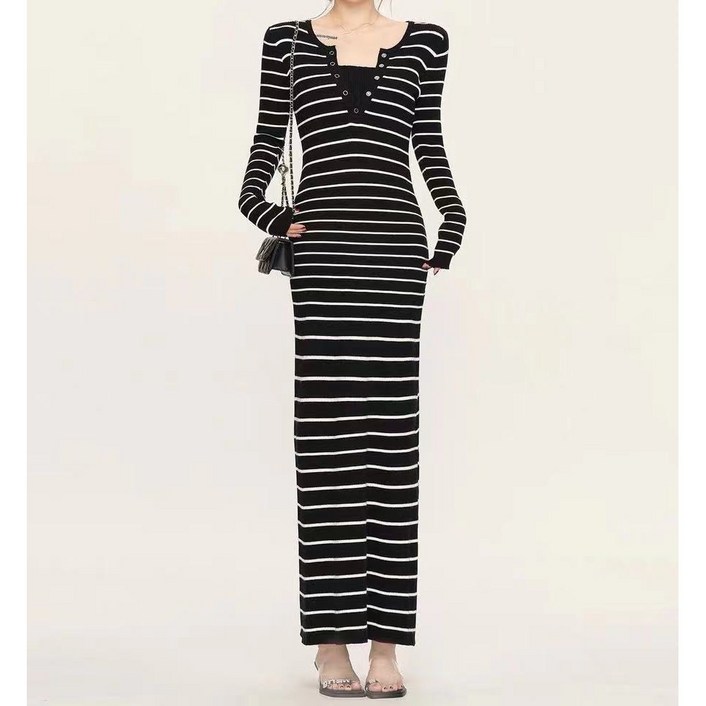 JQS 슬림핏 스트라이프 니트 롱원피스 바디라인 살아나는 하객룩 신축성 좋은 골지핏 드레스 1802