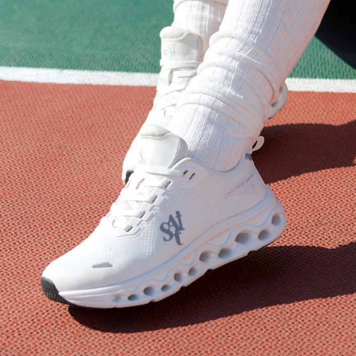 세인트새틴 프넷 쿠셔닝 경량 운동화 (5cm)