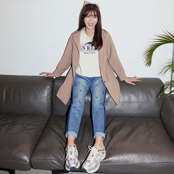 베스띠벨리 23S/S 큐빅 자수 롤업 데님 팬츠 BGP2261ID