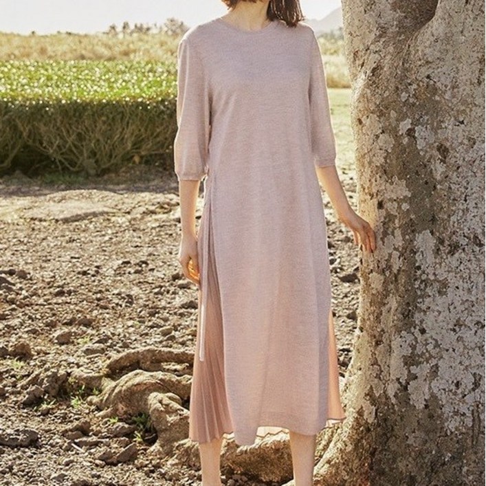 지스튜디오 베이지55,66런칭가 9900021 리버시블 니트 원피스 885674