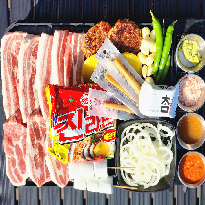바베큐 세트 1등급 한돈 삼겹살목살 캠핑세트 16종 캠핑밀키트 삼겹살풀세트 삼겹살목살, 600g, 1세트 바베큐 세트 1등급 한돈 삼겹살목살 캠핑세트 16종 캠핑밀키트 삼겹살풀세트 삼겹살목살, 600g, 1세트
