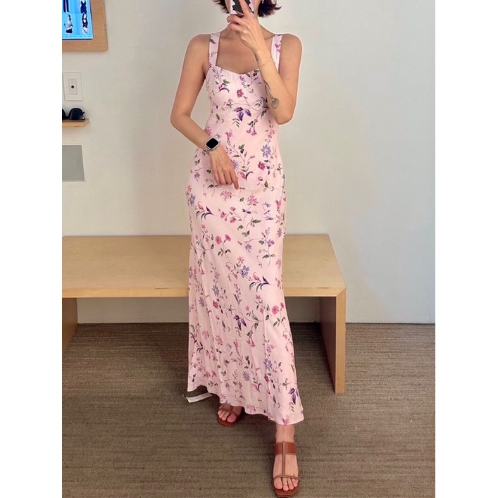 리포메이션 25FW 예일 원피스