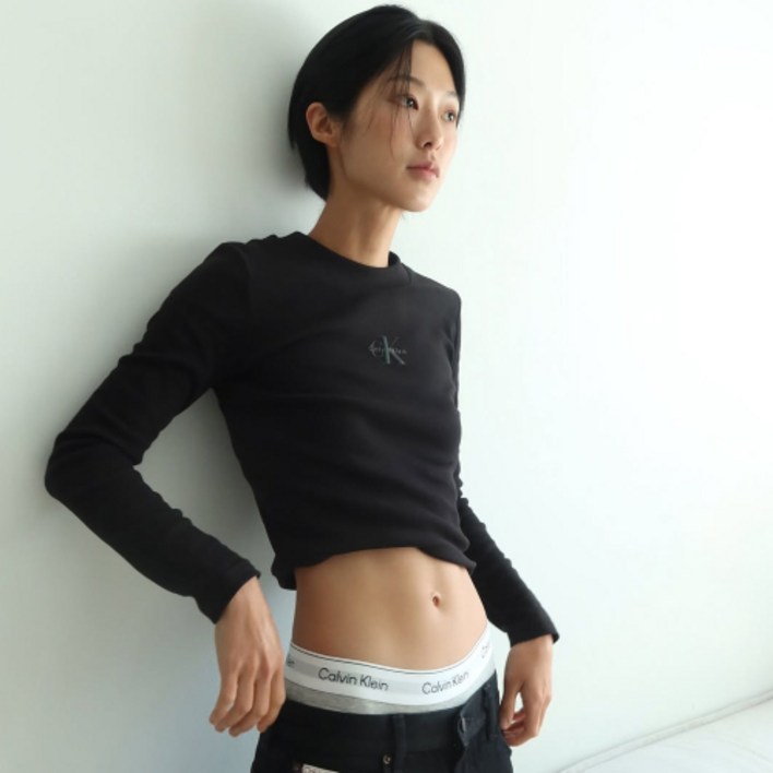 캘빈클라인진 CALVIN KLEIN JEANS 여성 L/S 모노그램 베이비 티셔츠 47A803G UB1 47A803GUB1 484207