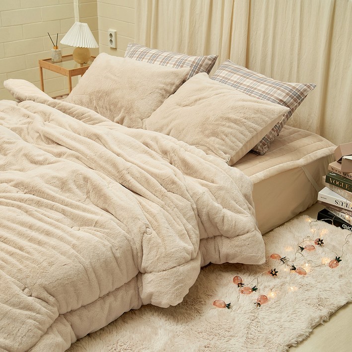 바자르 몽실몽실 도톰한 10mm 극세사 차렵이불  베개커버 세트