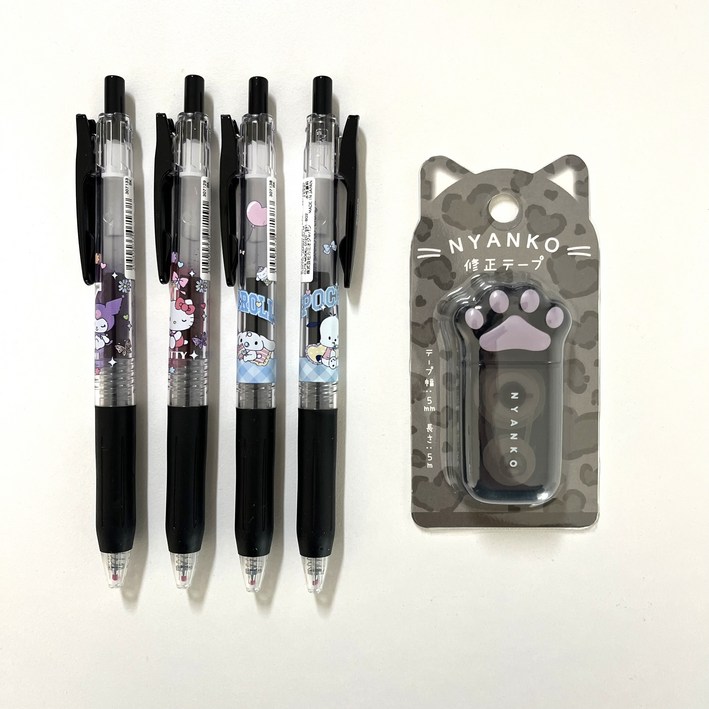 산리오 볼펜 사라사 젤펜 0.5mm 쿠로미 헬로키티 시나모롤 포차코 케릭터 냥코 수정테이프 세트, 1개, 산리오 볼펜 세트 + 수정테이프(블랙)