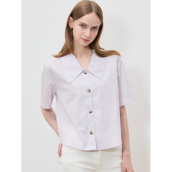 리스트 리스트LIST  스티치 와이드 칼라 블라우스 택가격 178000원