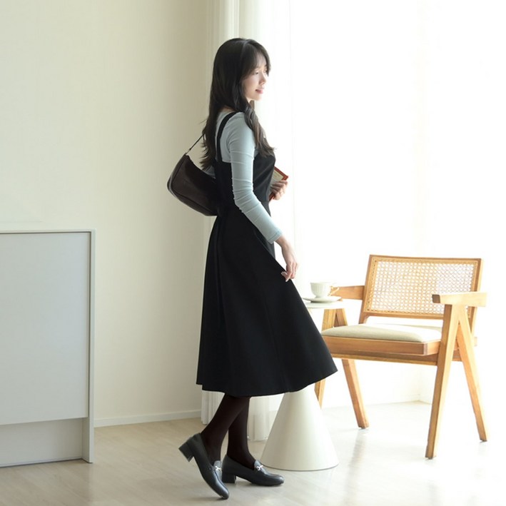 데일리앤 클리치 봄 가을 플레어 나시 뷔스티에 원피스 하객룩