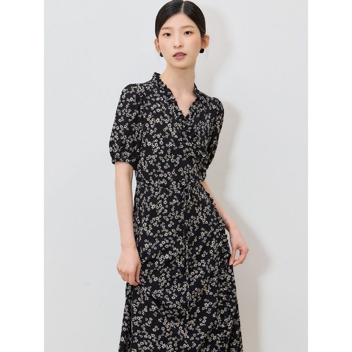 리스트 플로럴 프릴 랩 원피스 택가격 268000원