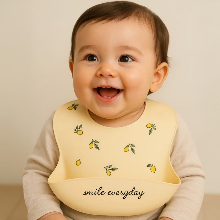 당일출고 아기 턱받이 실리콘 방수 자기주도 이유식 어린이집 코니 더마더 특허 침받이 무쉬