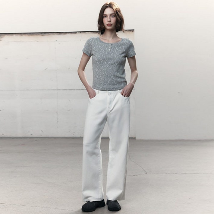 게스진게스 OP2D5025 여성 WHT 허리장식 와이드 데님 팬츠