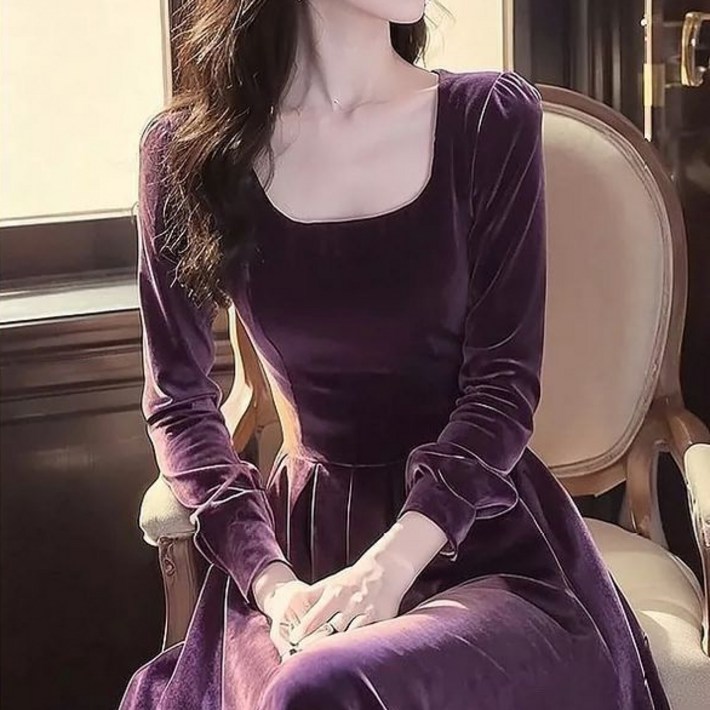 페이준 여성 가을 겨울 분위기 긴팔 벨벳 원피스 스퀘어넥 슬림 롱스커트 YJ998