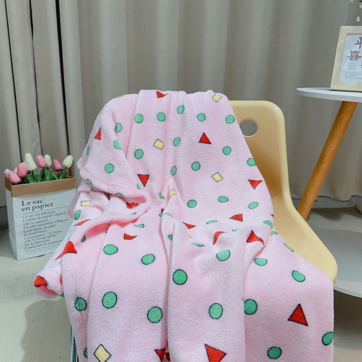 길가다 짱구 패턴 극세사 담요 무릎 얇은 대형 블랭킷 길가다 짱구 패턴 극세사 담요 무릎 얇은 대형 블랭킷