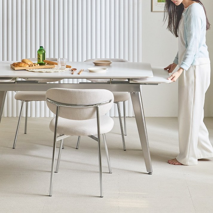 홈앤힐 그라노 확장형 세라믹 46인용 식탁세트 14002000