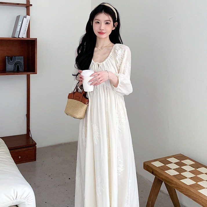 ZAJA 여성 봄여름 롱원피스 루즈핏 흰색 자수 데일리룩