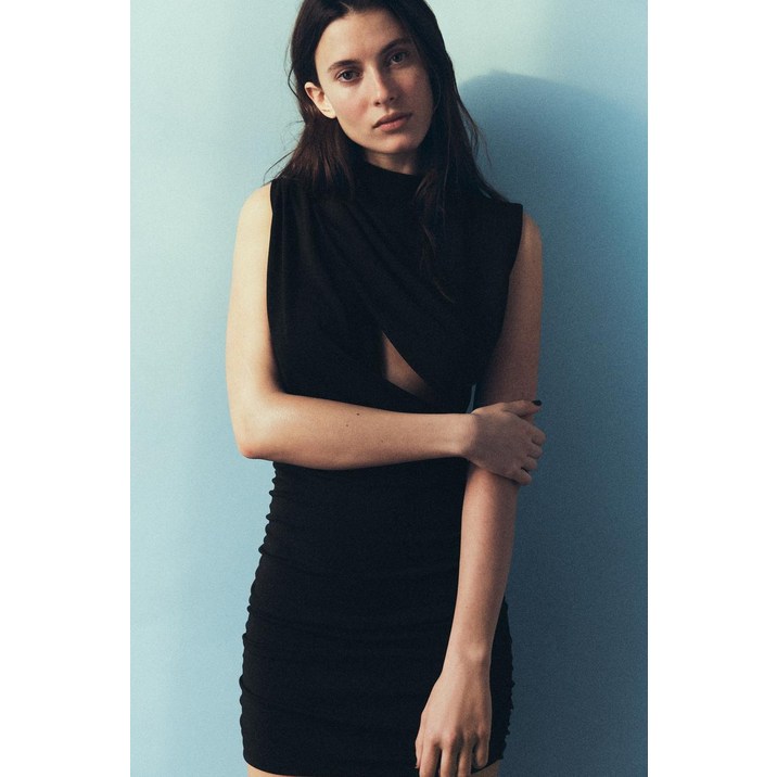 [국내발송] ZARA 여성 컷아웃 미니 원피스 324937