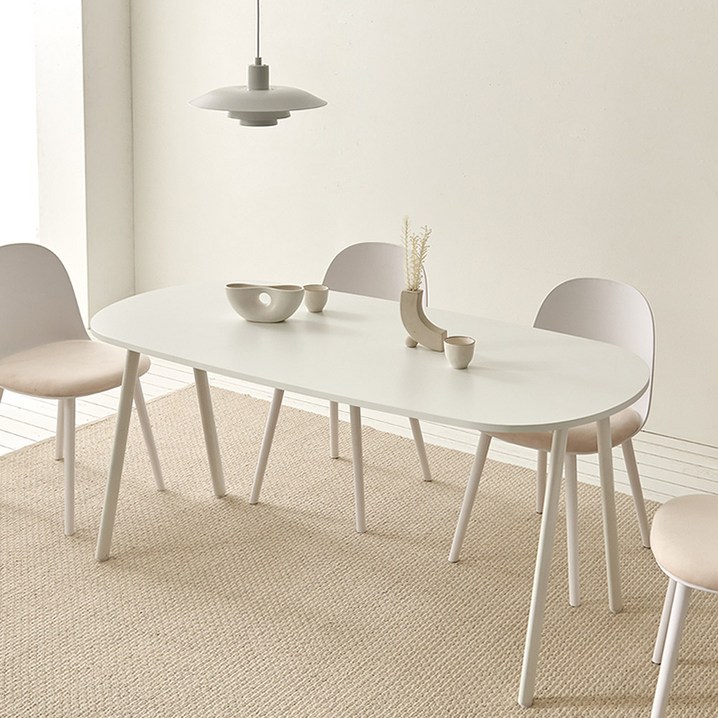 스칸디무드 커렌트 6인 타원형 식탁 테이블 1600